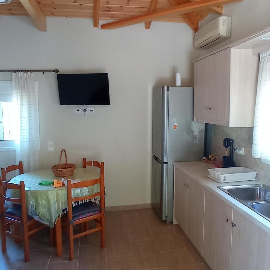 Villa Avocado House Finikounta Esterno foto